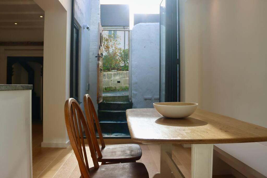 Beautiful And Contemporary Cornish Townhouse In Penzance Villa Exterior foto