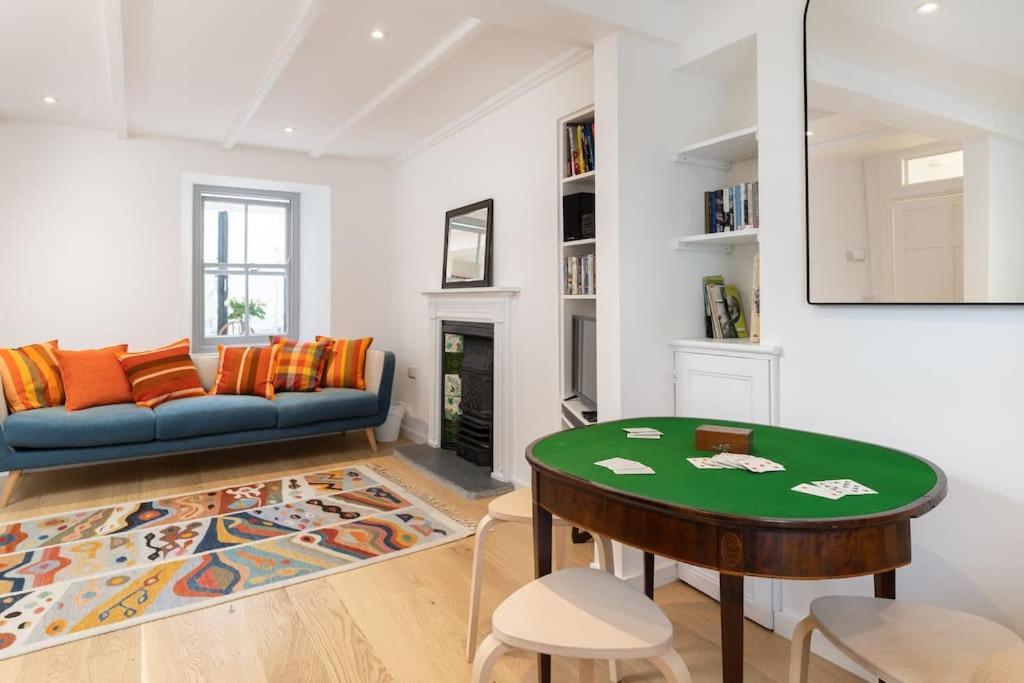 Beautiful And Contemporary Cornish Townhouse In Penzance Villa Exterior foto